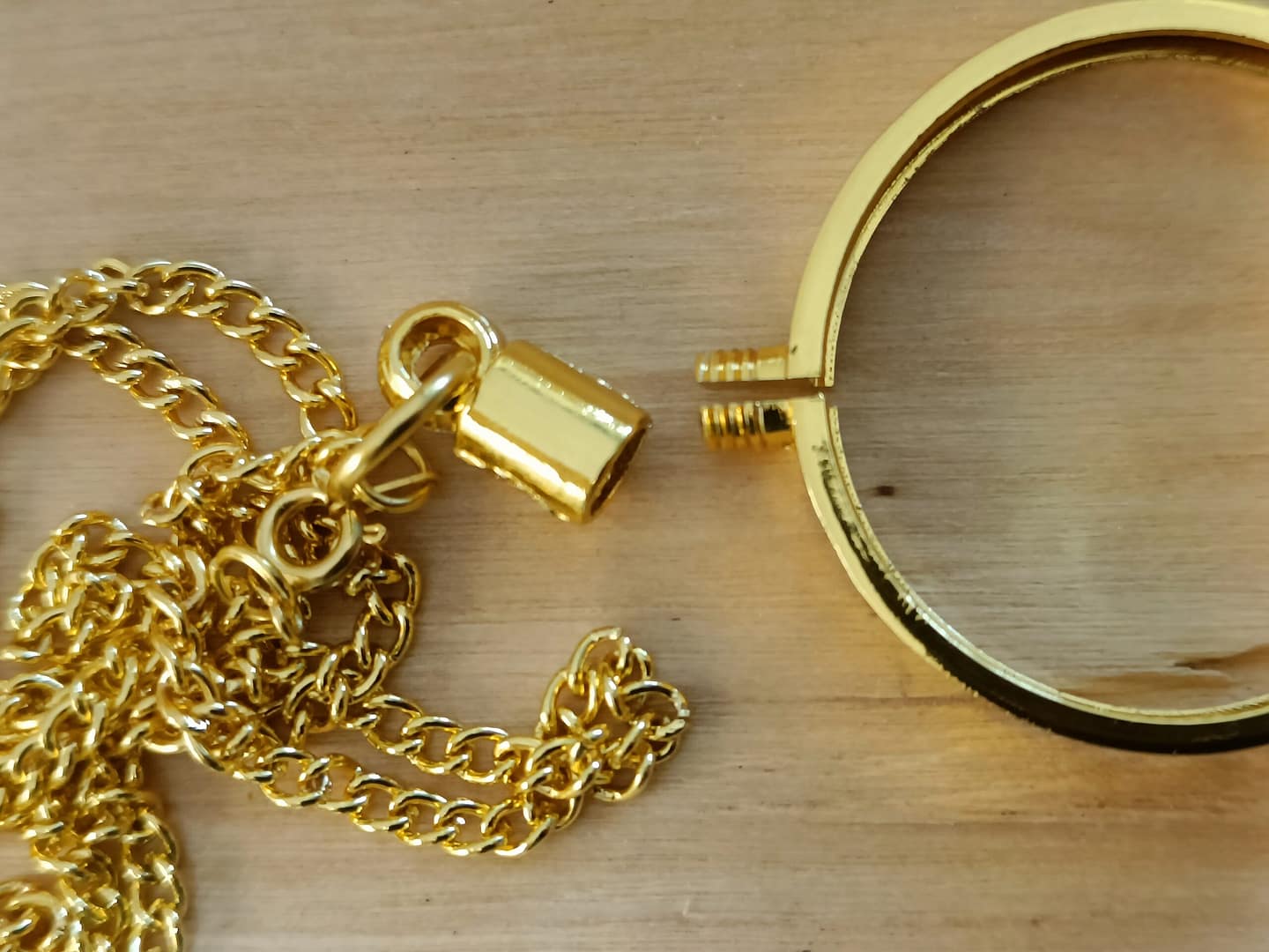 Halskæde guld – alle mønter