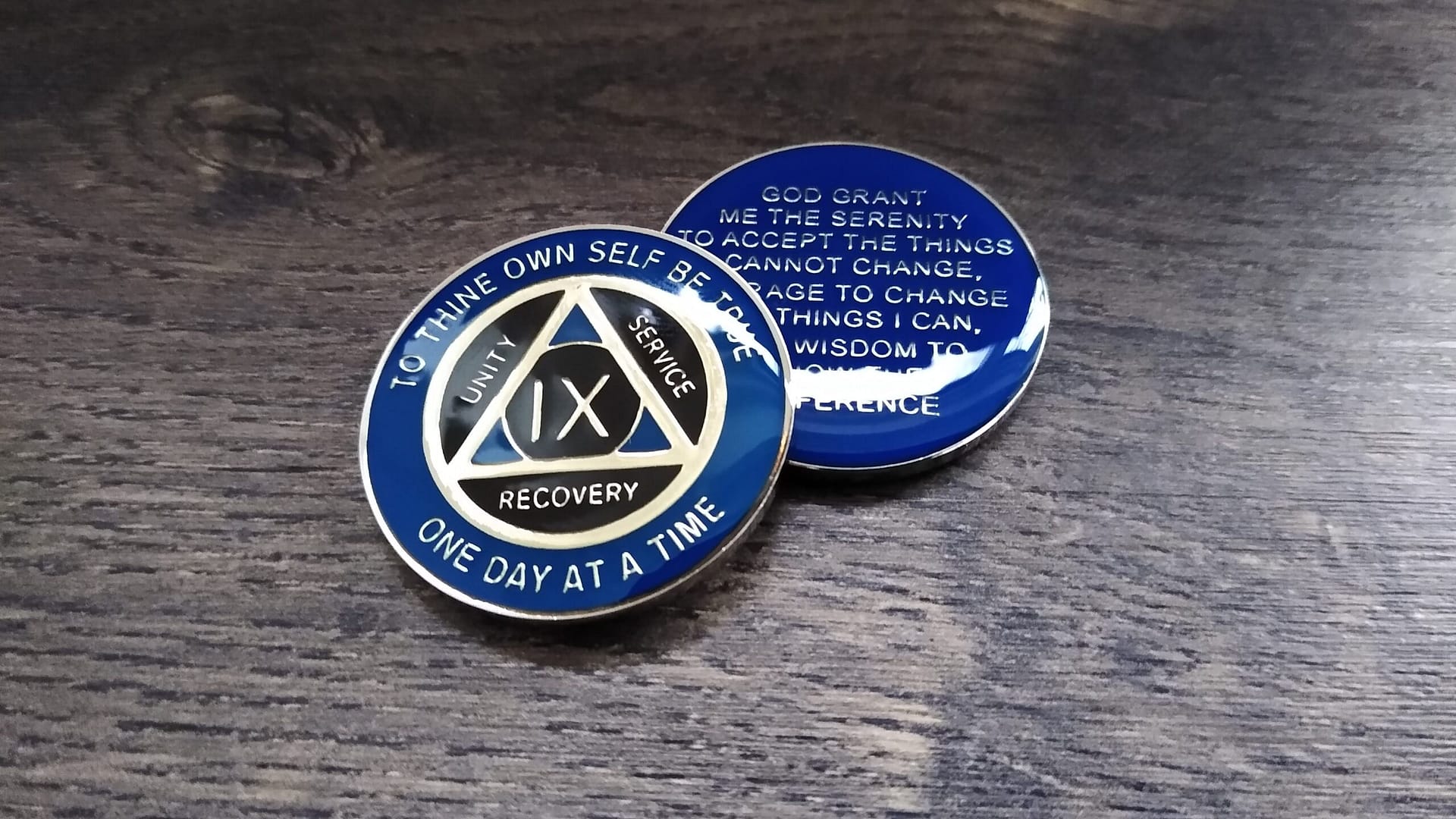 AA mønt 9 år, tri-plate